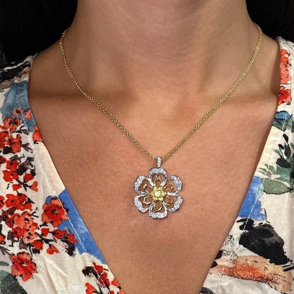 Luca Carati Diamond Sapphires Pendant Necklace 18K Yellow & White Gold 0.66Cttw